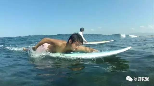 消除六边形